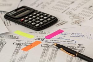 tax-documents-with-calculator